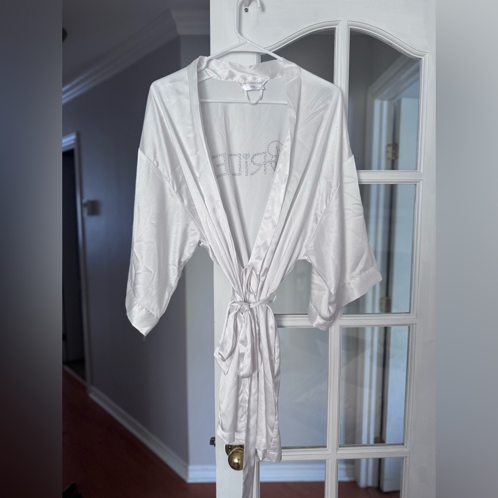 🎀VICTORIAS SECRET🎀 bridal robe - Picture 5 of 5